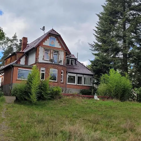 Im Waldhaus Goehrde